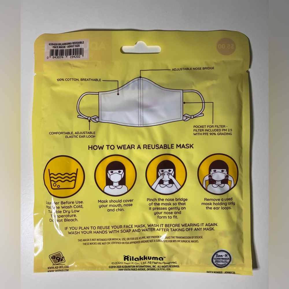 ๐ท San-X Rilakkuma Strawberry Reusable Mask, Adult Size โ NWT - Picture 2 of 3